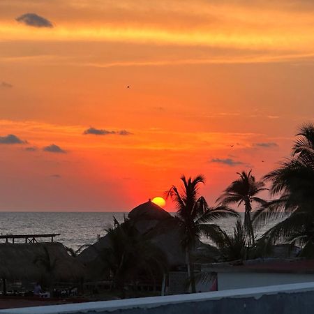 Hotel Casa Prisca Coyuca de Benitez Екстериор снимка